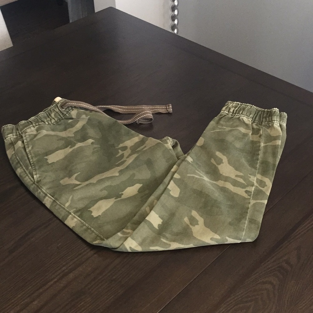 HOLLISTER jogger size M